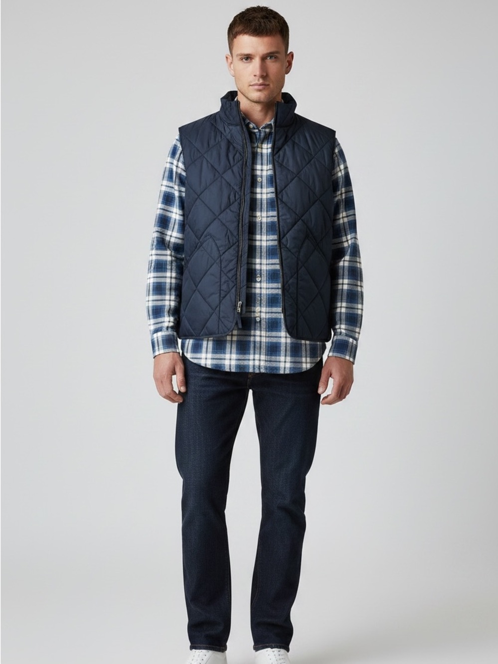J. CREW Quilted WALKER Vest Authentic Outerwear Mens M Full Zip Navy Preppy